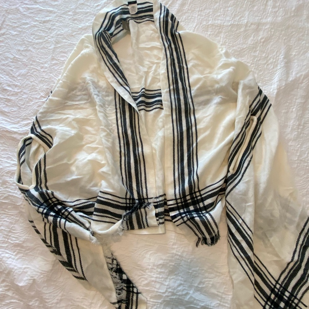 NWT! J. Crew Blue & Cream Shawl